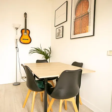 Appartement 2 Pieces Moderne Victor Hugo/trocadero Parijs